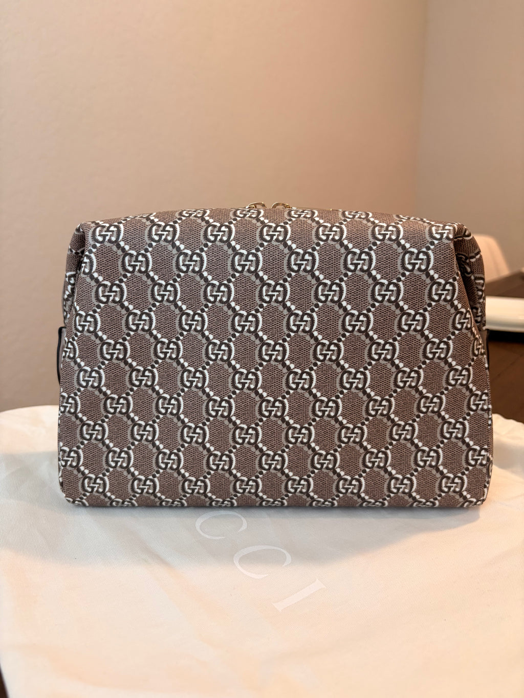 Gucci Pouch with GG Shadow – Beige